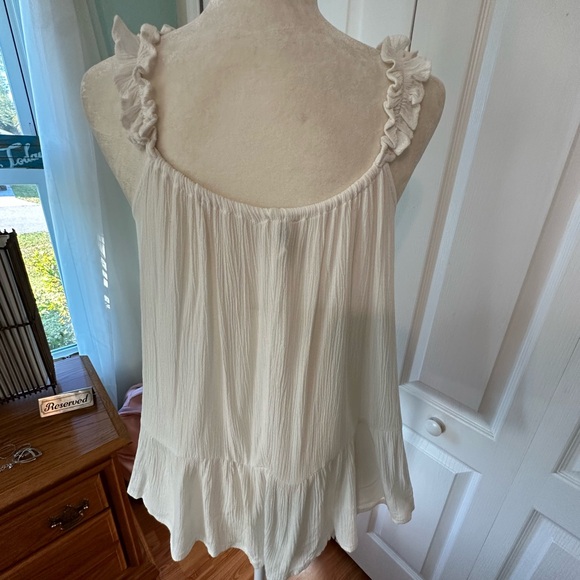 🌸🌸Sun & Sam lightweight top - Picture 6 of 7